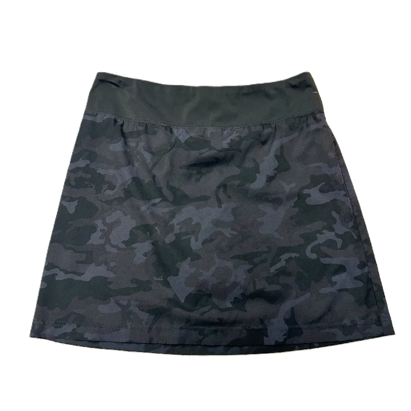 Casual Looks Athletic Skort By Maison d’Amelie In Camouflage Print, Size: S