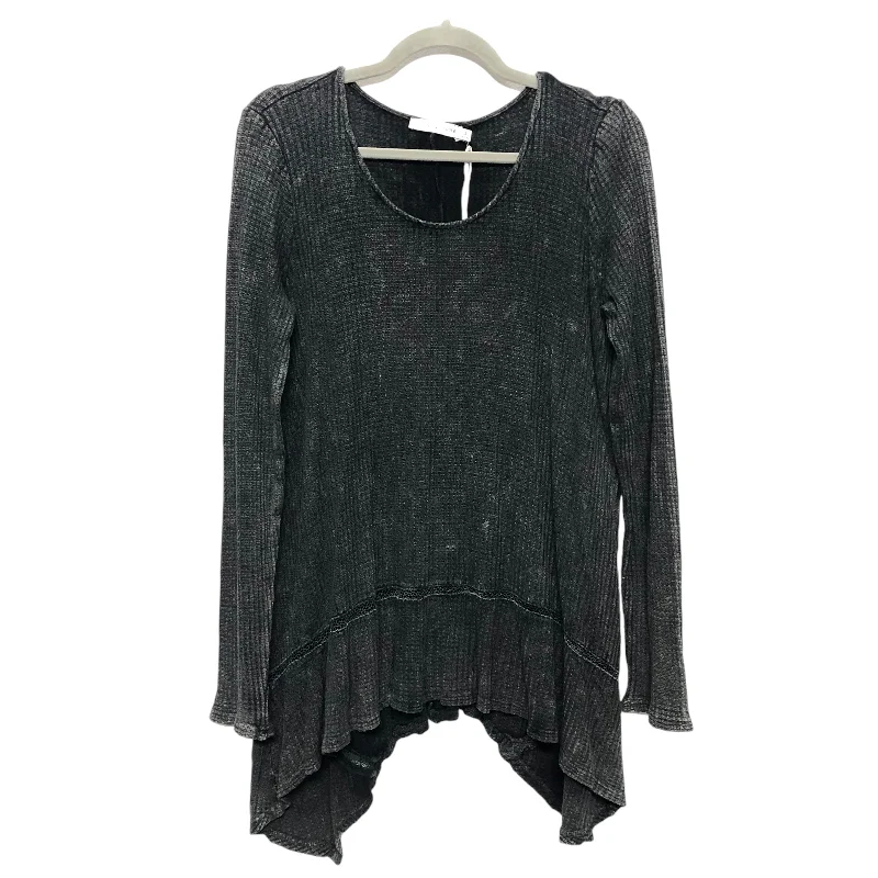 Sleek Tops Top Ls By Paper Crane In Grey, Size:S