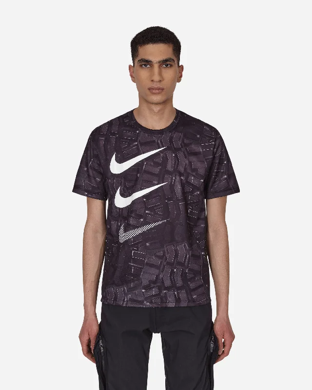 Street Styles Nike Vertical Triple Tick T-Shirt Black