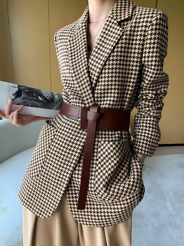 Weekend Wear Houndstooth Split Blazer With Belt