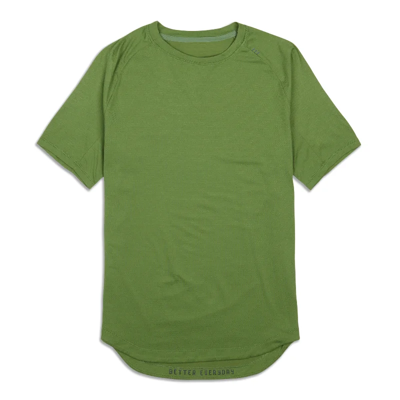 Comfortable Sweaters Drysense Short Sleeve