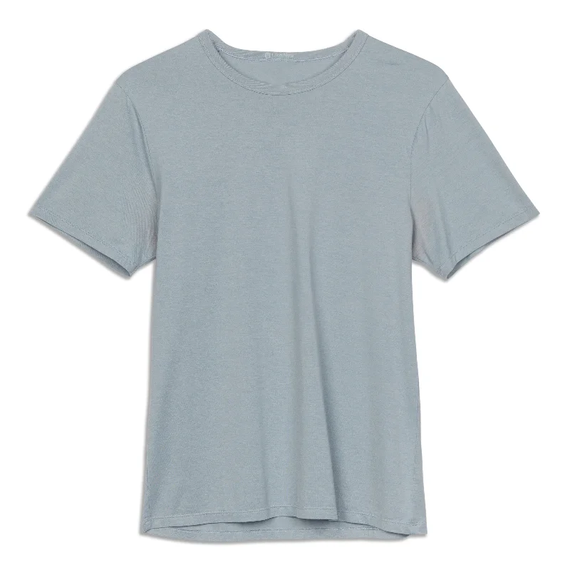 Trendy Hats lululemon Fundamental T-Shirt - Resale